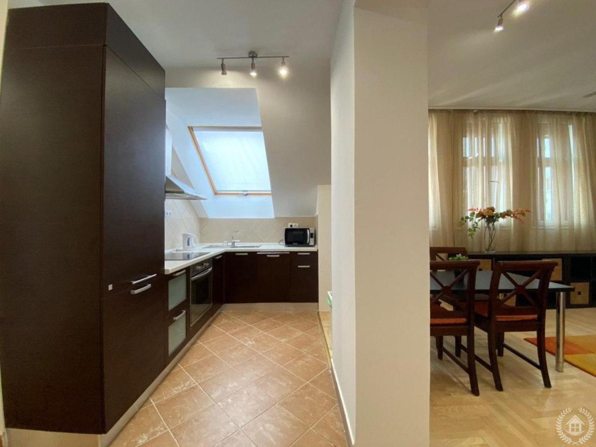 Downtown Gozsdu Vibe Apartments Budapest Exterior photo